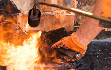 Knolton Bryn flat roof repair companies